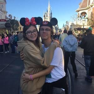 Meet your Posher, Olivia